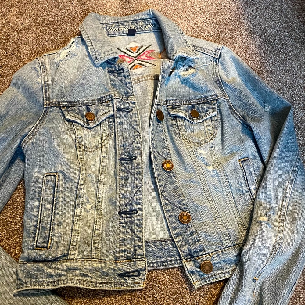 American eagle jean jacket size small